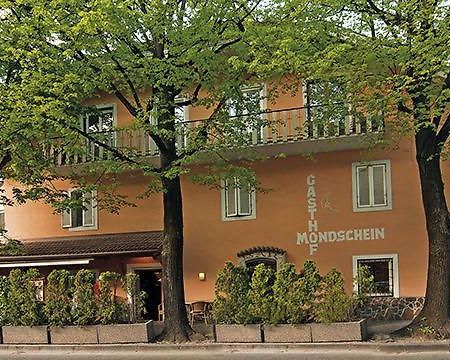 Gasthof Mondschein Hotel Merano Exterior photo